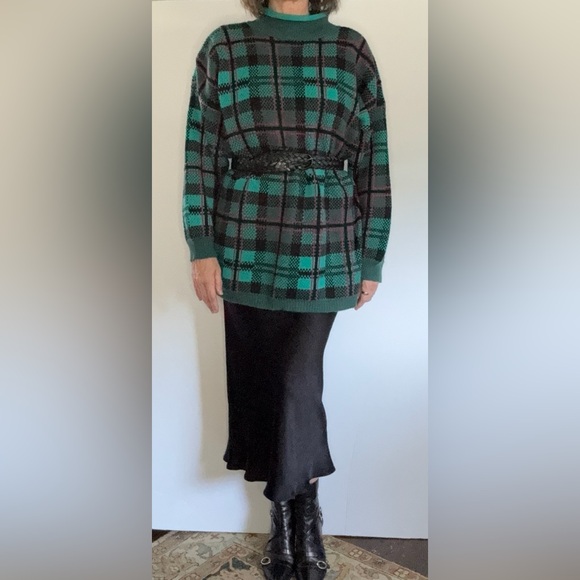 Vintage 80’s STEFANO oversized plaid sweater - Picture 5 of 13